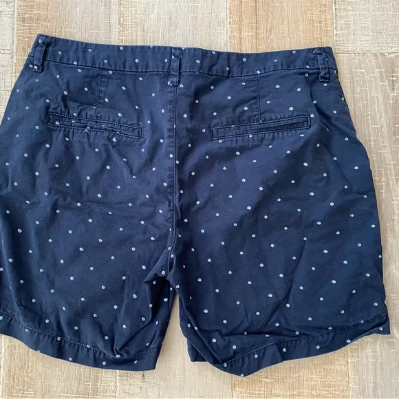 Old Navy Polka Dot EveryDay Shorts Sz. 10 - Picture 2 of 4
